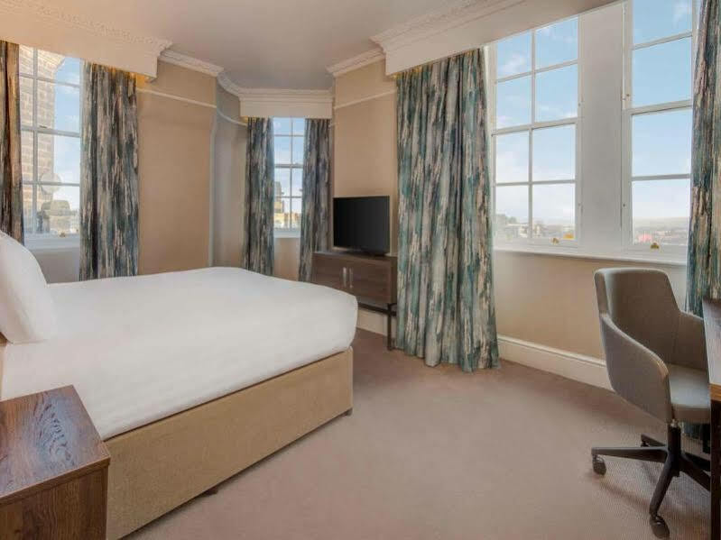 Hilton Edinburgh Carlton Hotel Exterior foto